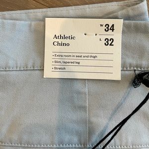 Men’s casual chinos